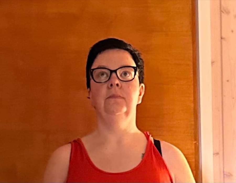 Sirpa valmennuksen päättyessä, 20 kiloa kevyempänä